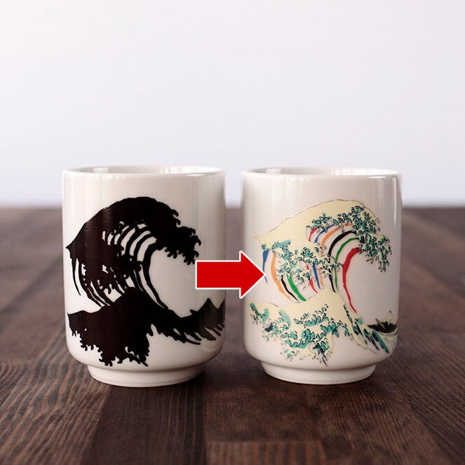 Hokusai "Great Wave" Heat-sensitive Painted Teacup