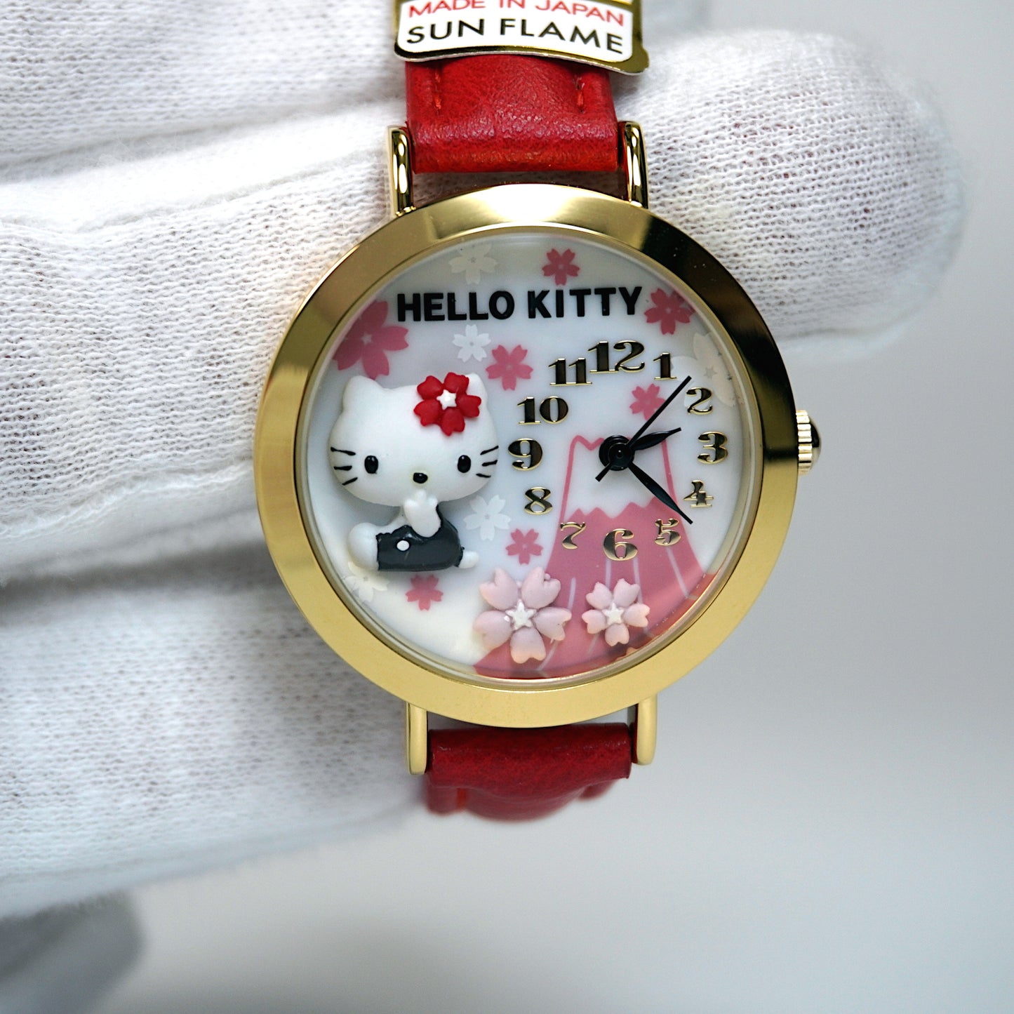 Sun Flame Hello Kitty Quartz Analog Watch (Gift Box)